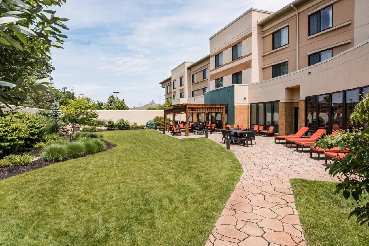 Courtyard By Marriott Lafayette Hotel Buitenkant foto