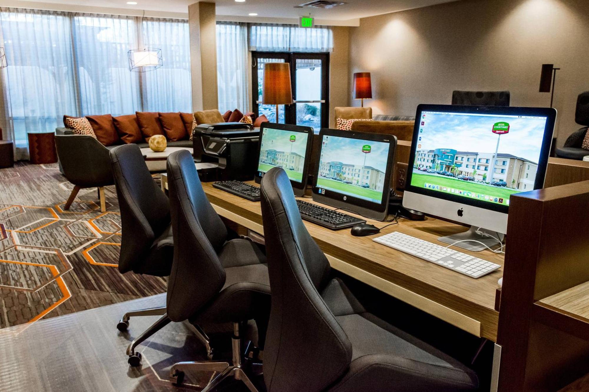 Courtyard By Marriott Lafayette Hotel Buitenkant foto