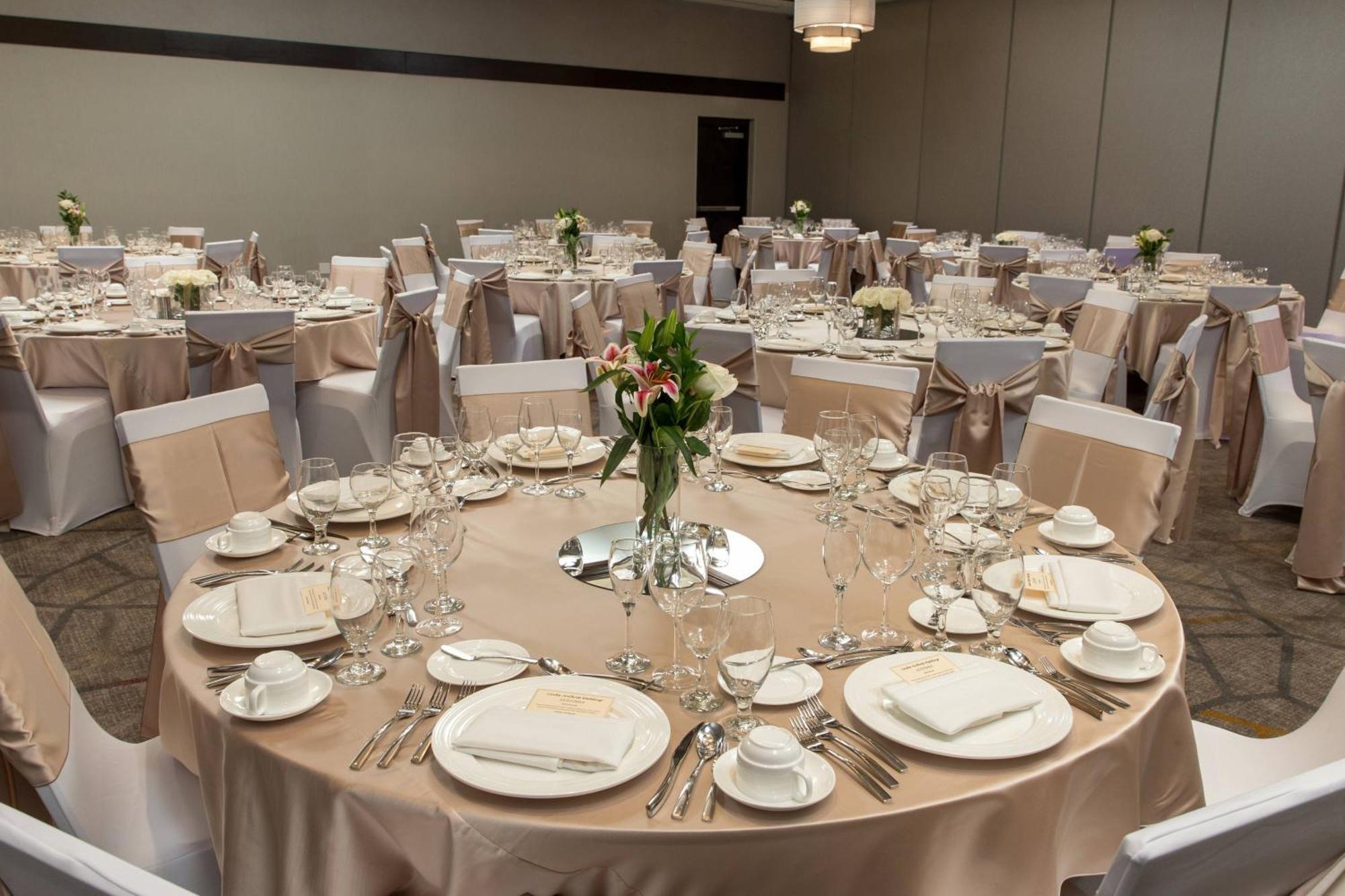Courtyard By Marriott Lafayette Hotel Buitenkant foto