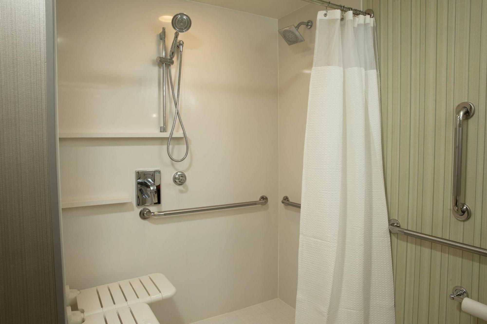 Courtyard By Marriott Lafayette Hotel Buitenkant foto