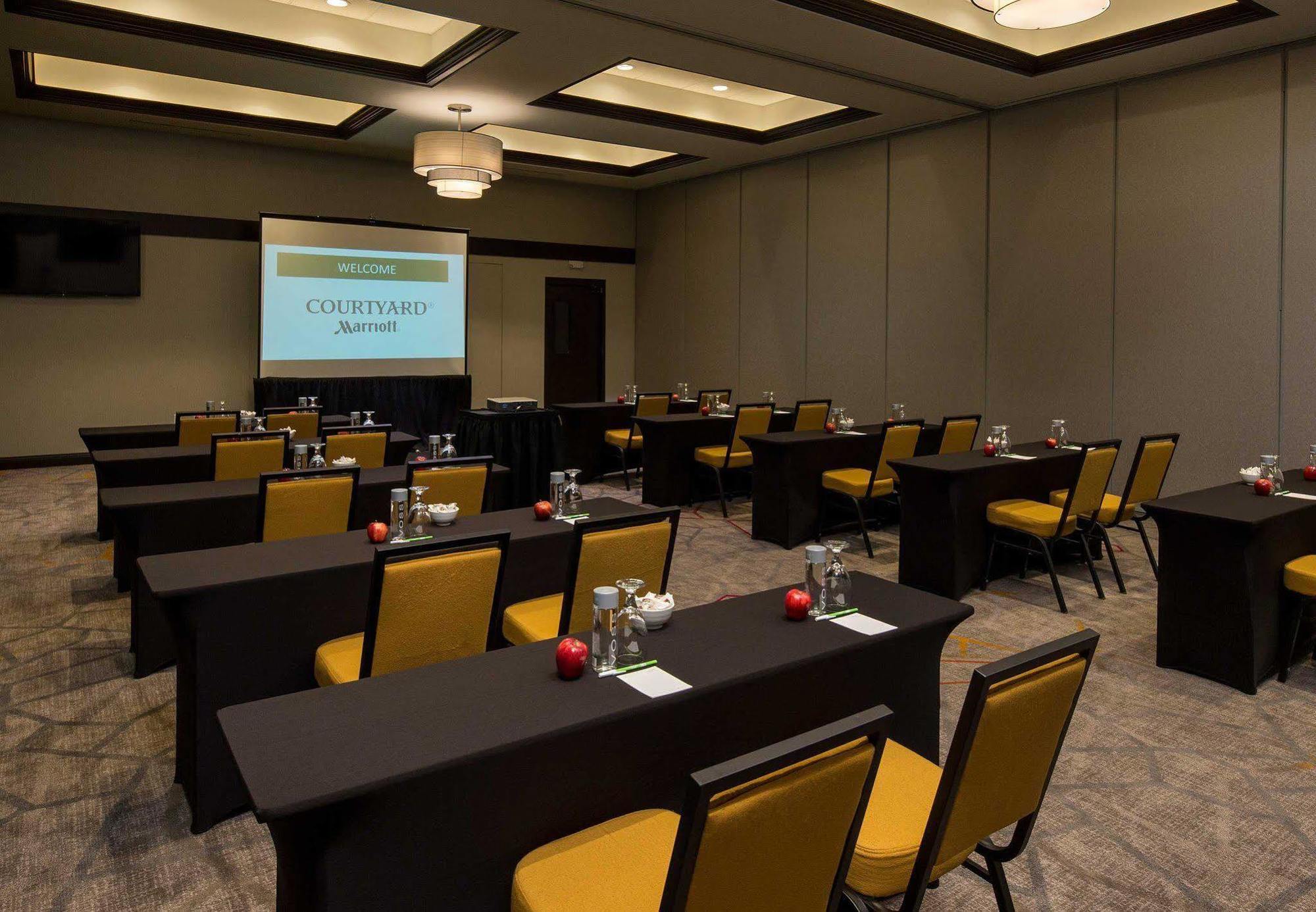 Courtyard By Marriott Lafayette Hotel Buitenkant foto