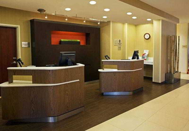 Courtyard By Marriott Lafayette Hotel Buitenkant foto