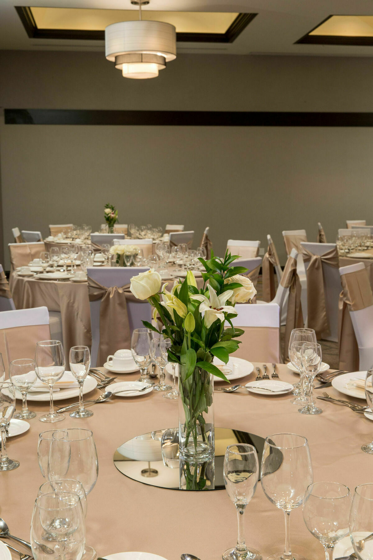 Courtyard By Marriott Lafayette Hotel Buitenkant foto