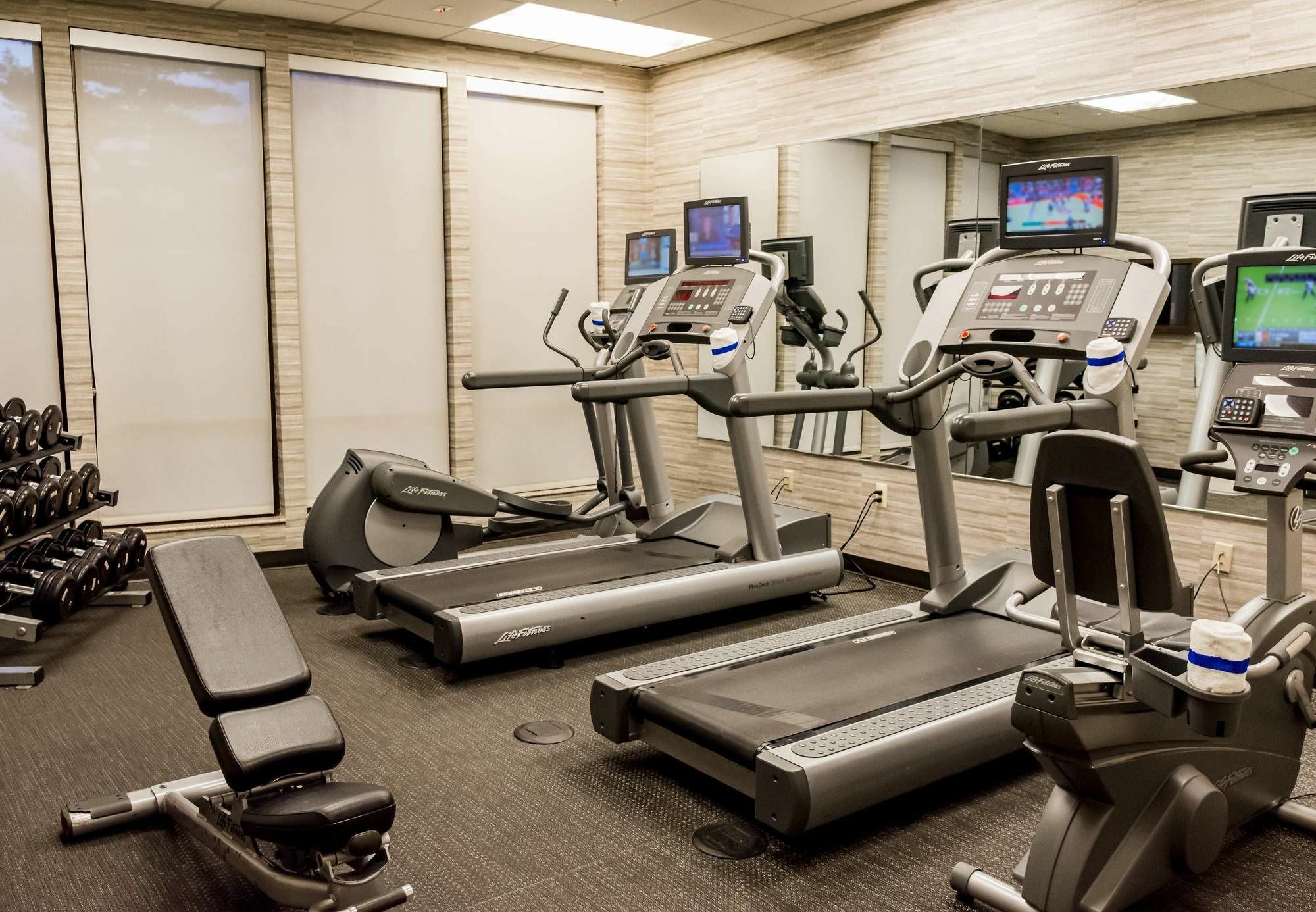 Courtyard By Marriott Lafayette Hotel Buitenkant foto
