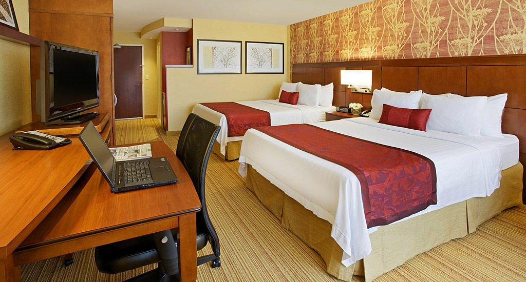 Courtyard By Marriott Lafayette Hotel Buitenkant foto